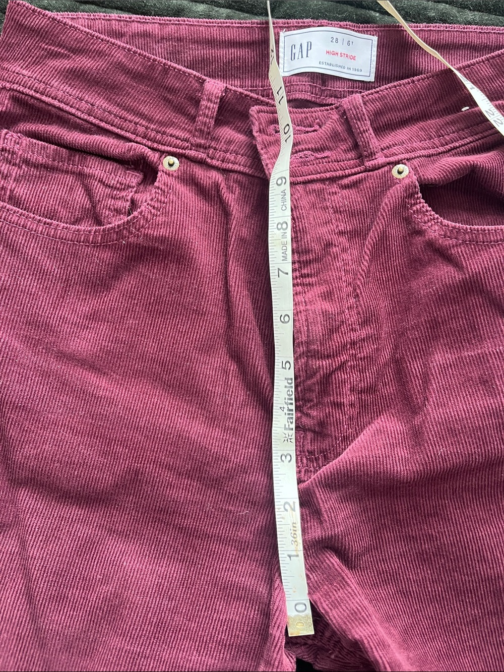 Gap High-Rise Wide-Leg Corduroy - Picture 4 of 8